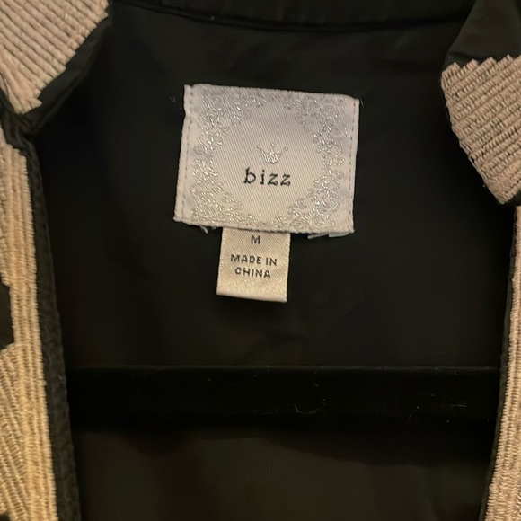 Bizz Dress - Picture 2 of 6